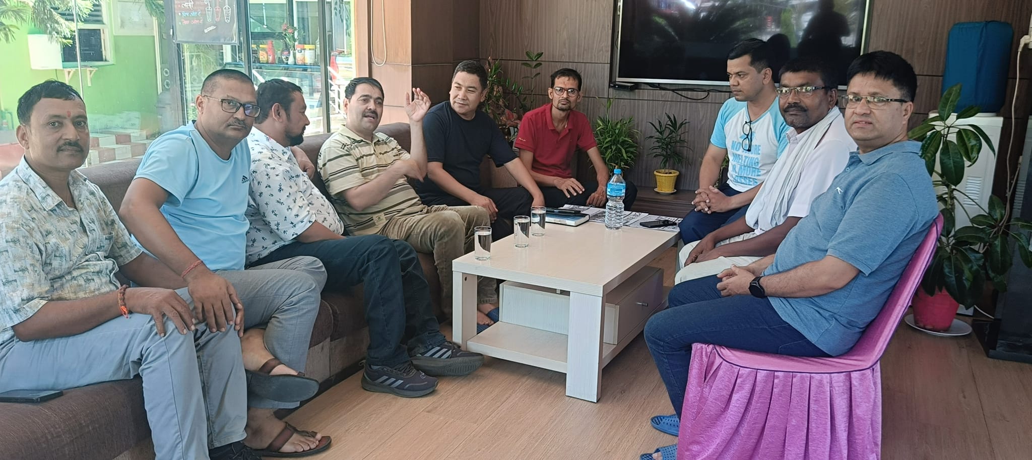 बर्दिबास नगरपालिकाका मेयर प्रह्लाद क्षेत्रीसँगको भेटघाट 