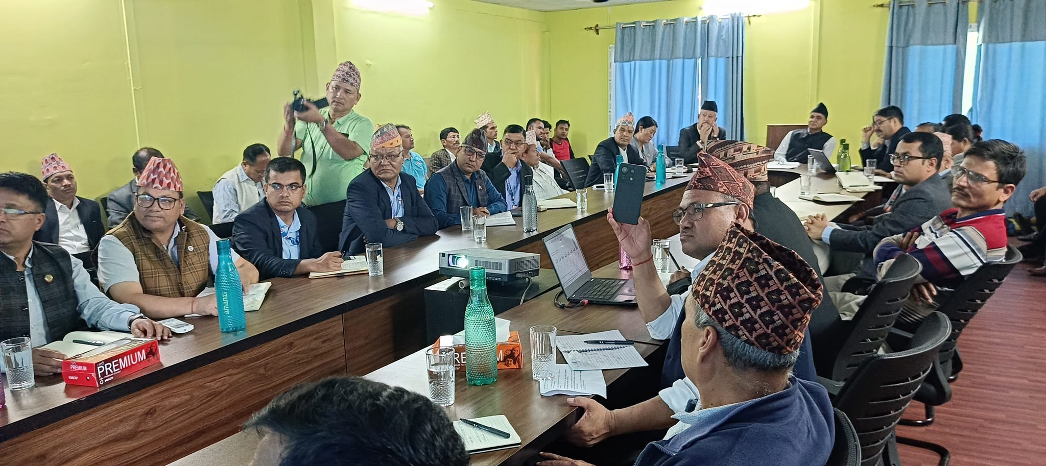 संघीय सवलीकरणका सम्बन्धमा कर्णाली प्रदेश सरकारसँग भएको अन्तरक्रिया कार्यक्रम
